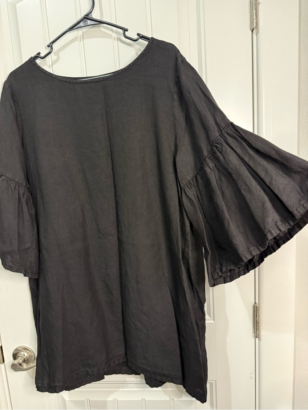 bryn Walker Black 100% Linen Bell-Sleeve Tunic size large made in USA - Picture 11 of 16